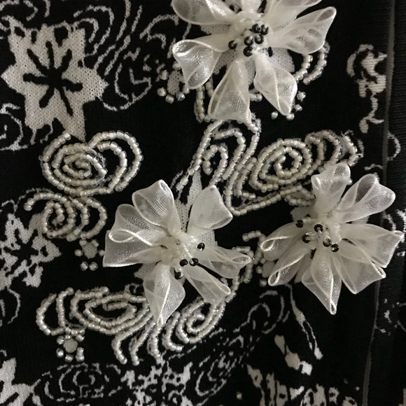 Alberto Makali  Lightweight Embellished Hoodie Top - Picture 6 of 6